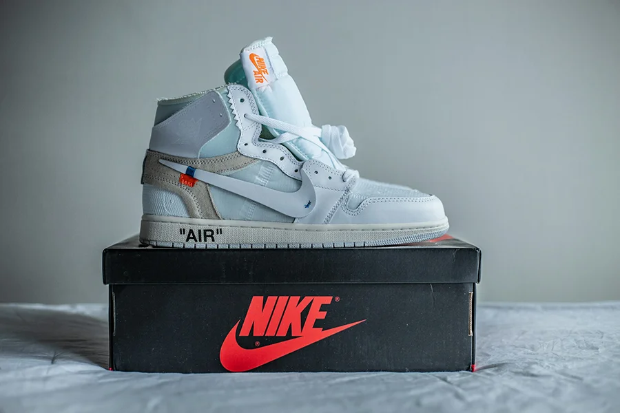 Weisse Nike Off-White Dunks