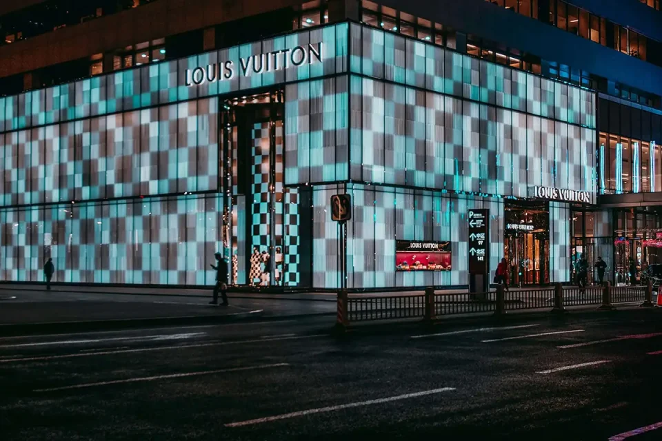 Louis Vuitton Store